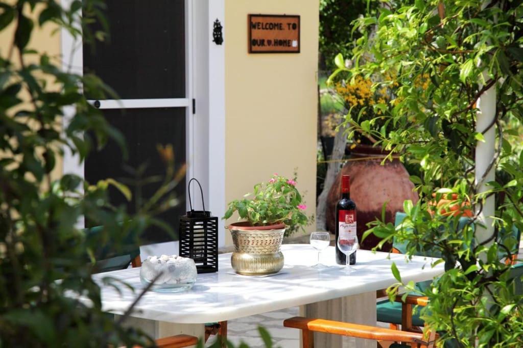 Anthia Private Studio A Breath Away From Beaches Agios Nikitas Exterior photo